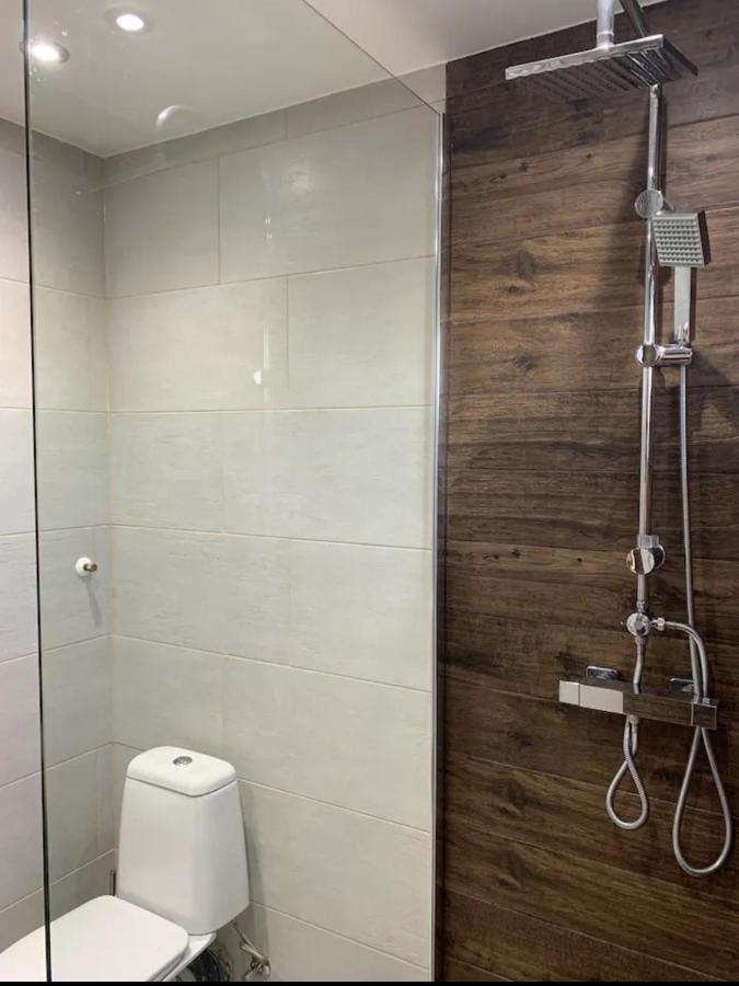 R&J Guesthouse Ro0M Grindavík 외부 사진